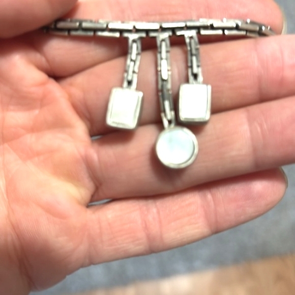 VINTAGE KC DESIGNS SILVER-TONE MOTHER OF PEARL PENDANT 17" NECKLACE - Picture 9 of 11